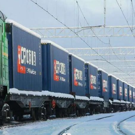 Spedizione ferroviaria dalla Cina all'Irlanda Svezia Spedizione porta a porta internazionale