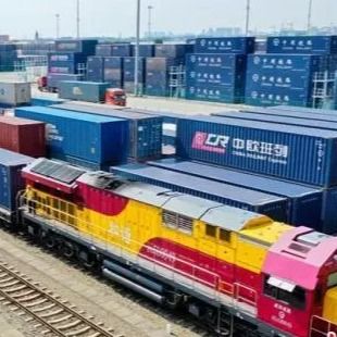 Fba Dhl spedizioniere ferroviario nel magazzino di spedizione Amazon Cina negli Stati Uniti