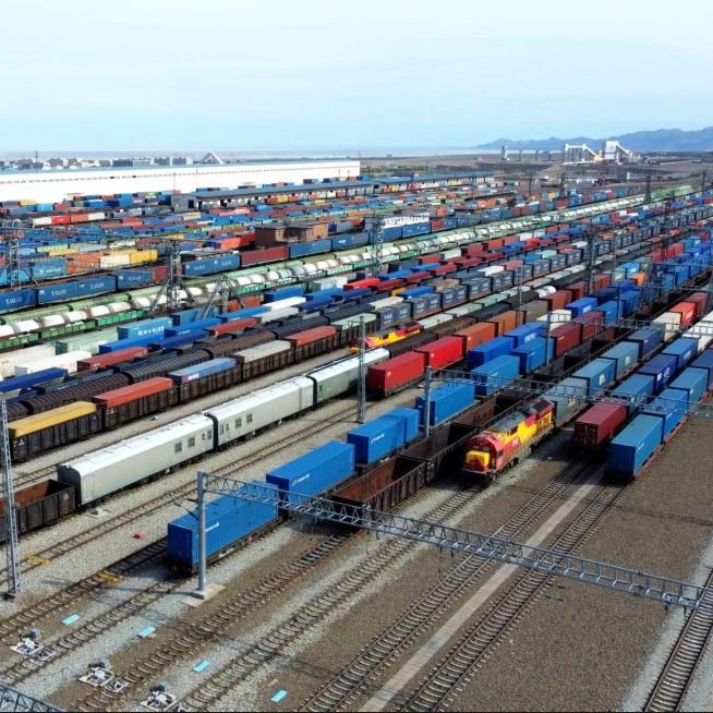 Servizio di distribuzione di porta in porta di Ddp veloce per le consegne precise dalla Cina