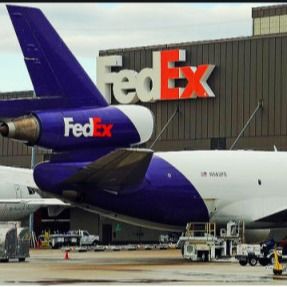 Trasporto porta a porta Spedizione internazionale dalla Cina Shanghai all'Arabia Saudita Consegna Fedex Logistica espressa